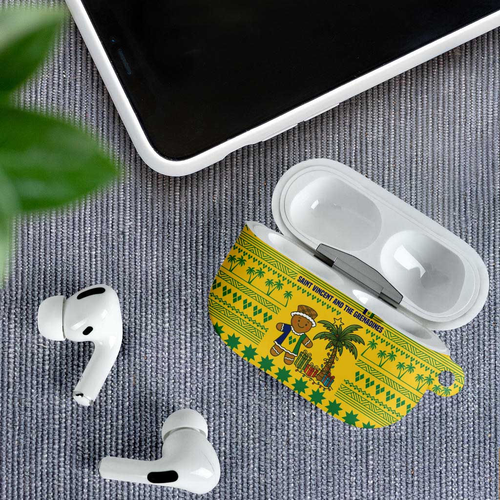 Saint Vincent and the Grenadines Christmas AirPods Case with Gingerbread Boy Palm Tree and Traditional Pattern - Wonder Print Shop