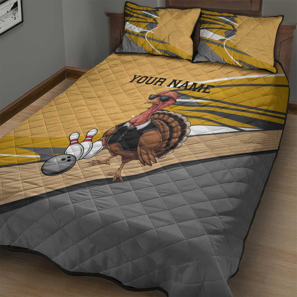 Personalized Cool Turkey Bowling Quilt Bed Set with Sunglasses Pins - Wonder Print Shop