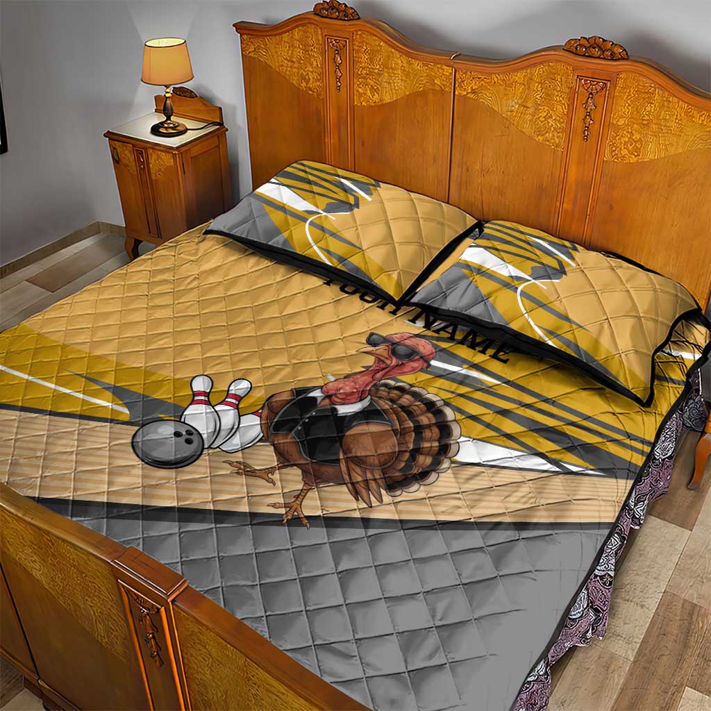 Personalized Cool Turkey Bowling Quilt Bed Set with Sunglasses Pins - Wonder Print Shop