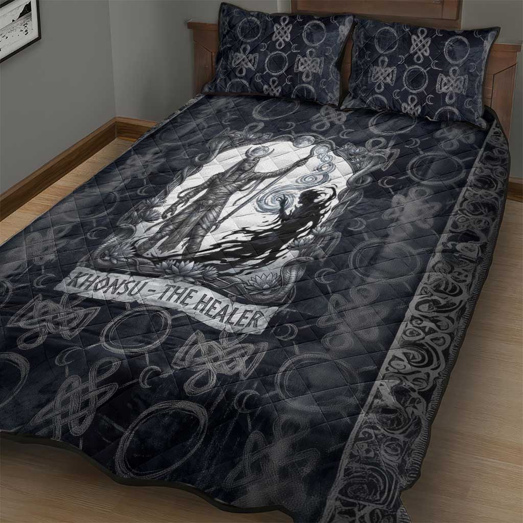 Khonsu Ancient Egyptian Quilt Bed Set with Dark Celtic Knot Pattern, Baboon Guardian Symbol, and Moon Healer Motif - Wonder Print Shop