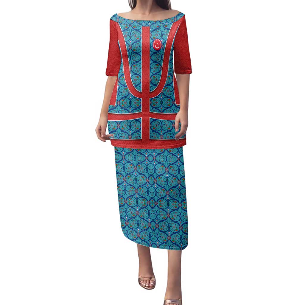 Blue Turkish Traditional Pattern and Red Family Matching Puletasi and Hawaiian Shirt with National Flag Emblem
