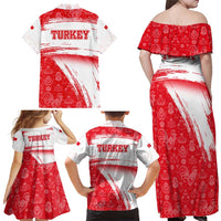 Turkey National Flag and Pattern Design Family Matching Off Shoulder Maxi Dress and Hawaiian Shirt with Red Brush Stroke Effect