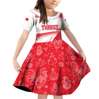Turkey National Flag and Pattern Design Family Matching Off Shoulder Short Dress and Hawaiian Shirt with Red Brush Stroke Effect