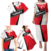 Turkey Flag and Modern Graphic Design Family Matching Puletasi and Hawaiian Shirt with Bold Red and Black Elements