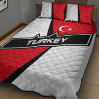 Turkey Flag and Modern Graphic Design Quilt Bed Set with Bold Red and Black Elements