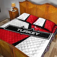 Turkey Flag and Modern Graphic Design Quilt Bed Set with Bold Red and Black Elements