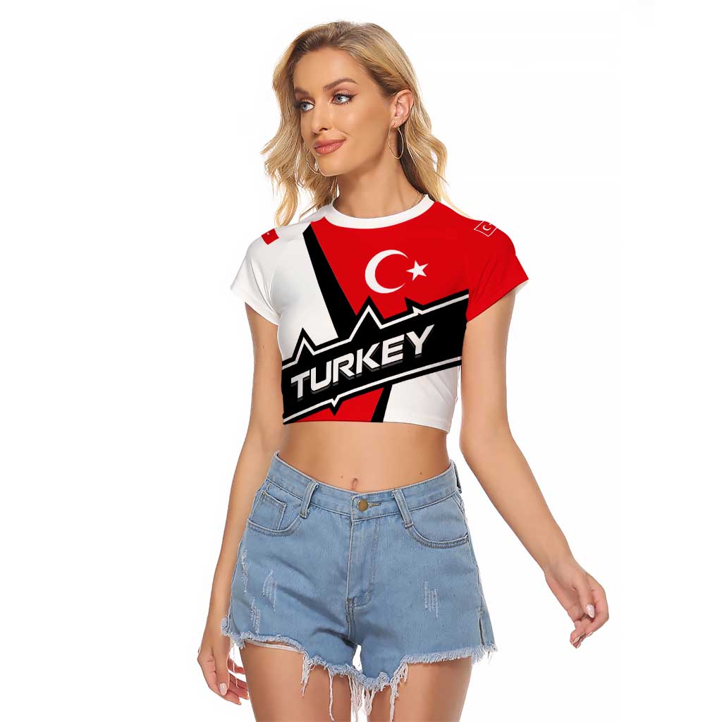Turkey Flag and Modern Graphic Design Raglan Cropped T Shirt with Bold Red and Black Elements