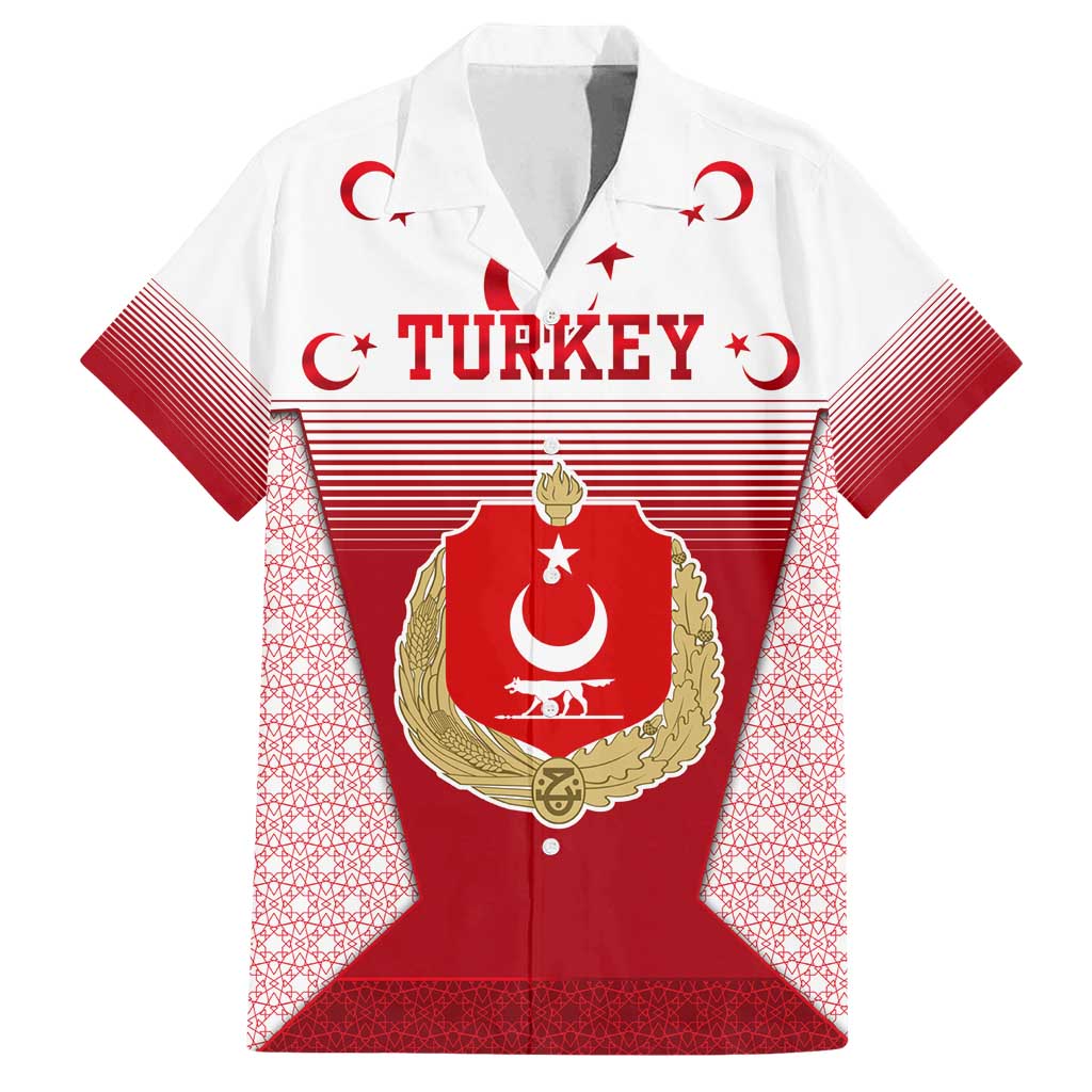 Turkey National Emblem and Cartoon Turkey Bird Family Matching Off Shoulder Short Dress and Hawaiian Shirt with Red and White Gradient Design