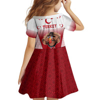 Turkey National Emblem and Cartoon Turkey Bird Family Matching Puletasi and Hawaiian Shirt with Red and White Gradient Design