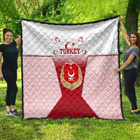 Turkey National Emblem and Cartoon Turkey Bird Quilt with Red and White Gradient Design