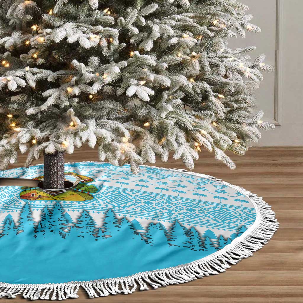 Honduras Christmas Tree Skirt with National Emblem Palm Trees and Snowflake Pattern Design - Wonder Print Shop