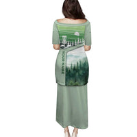 Custom Disc Golf Family Matching Puletasi and Hawaiian Shirt with Forest Landscape Basket Silhouette - Wonder Print Shop