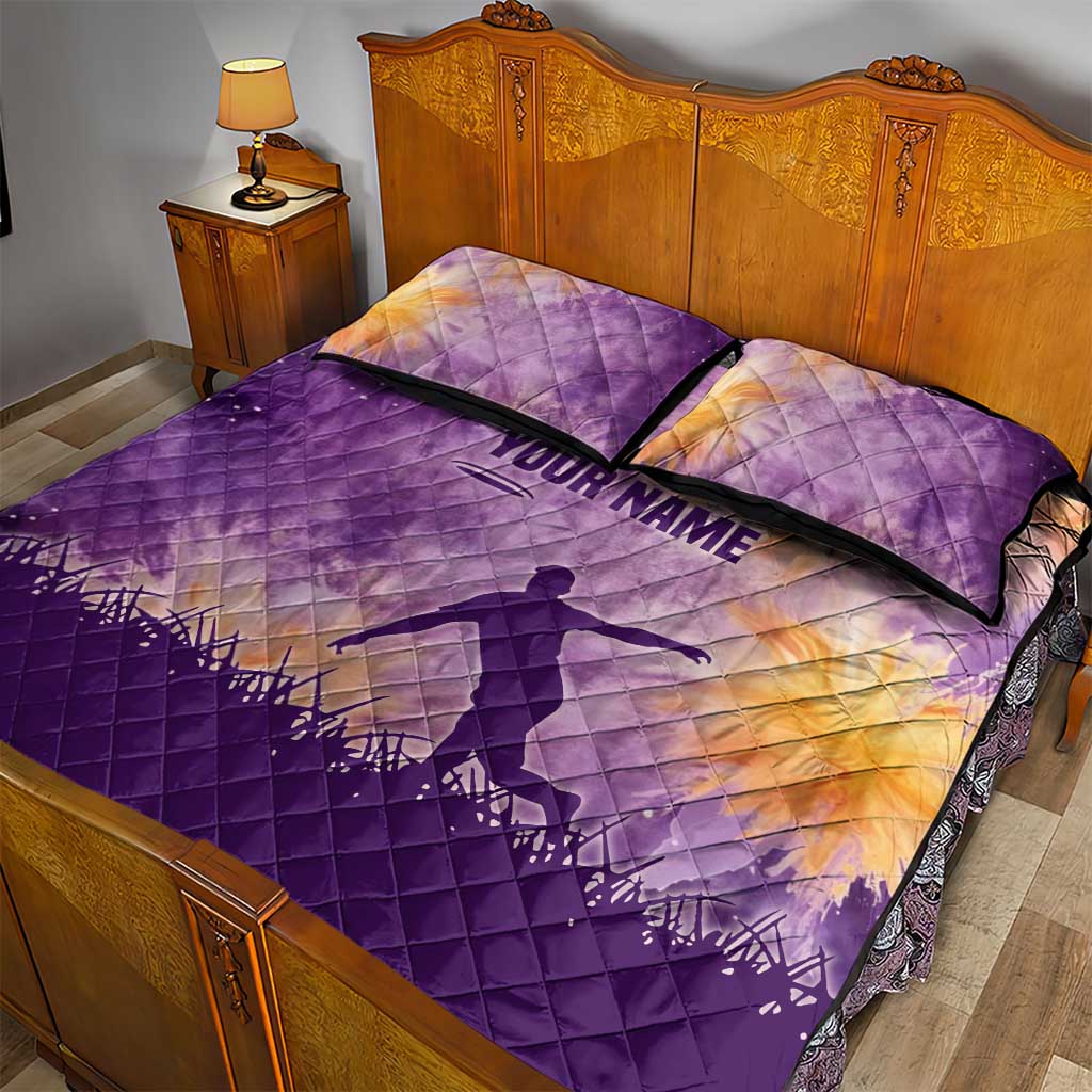 Custom Disc Golf Quilt Bed Set with Purple Sunset Tie Dye Basket and Player Silhouette - Wonder Print Shop