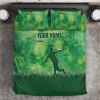 Custom Disc Golf Bedding Set with Green Tie Dye Basket and Player Silhouette - Wonder Print Shop