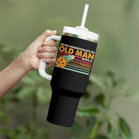Funny Pickleball Tumbler With Handle Never Underestimate An Old Man With A Pickleball Paddle