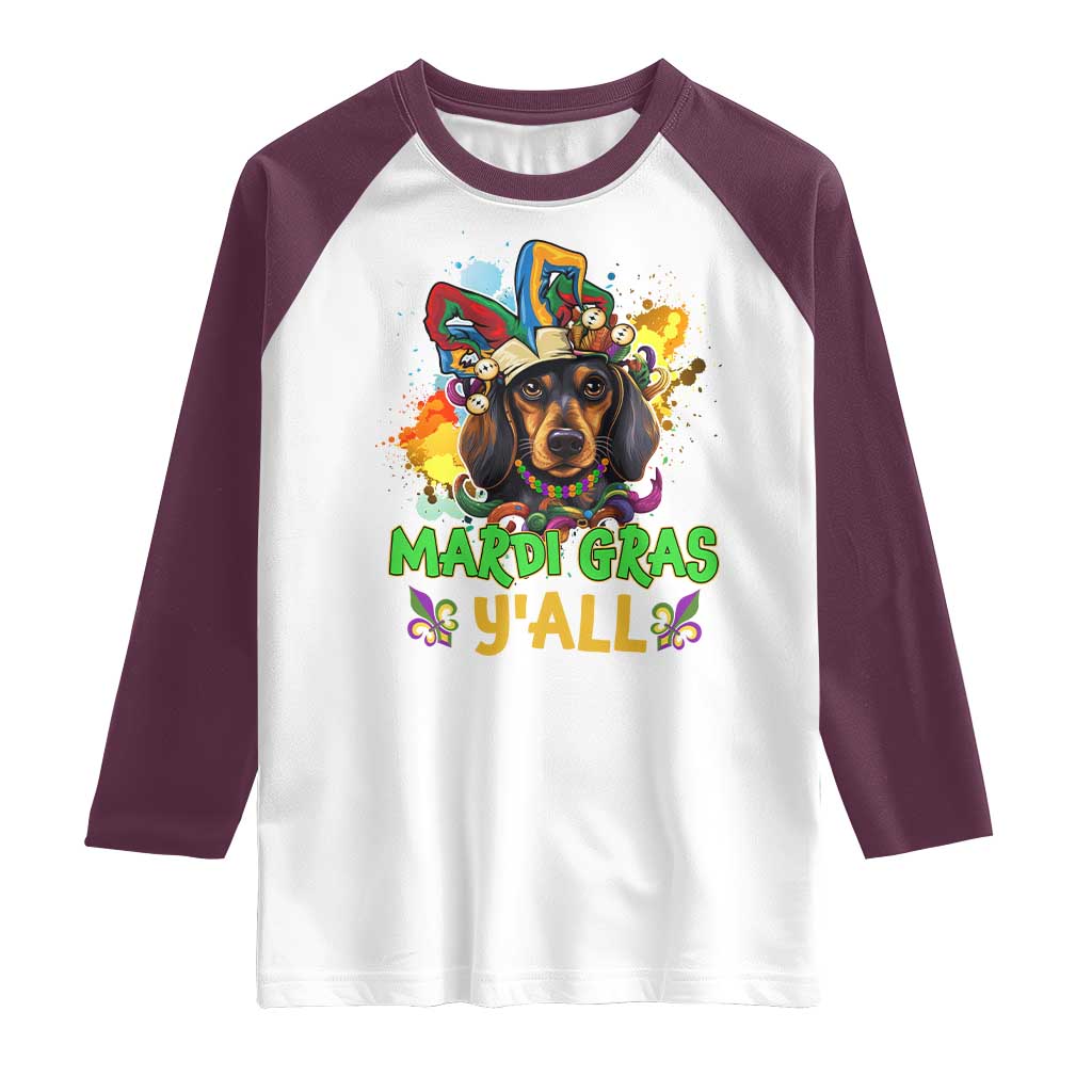 Mardi Gras Y'all Dachshund Dog With Beads Colorful Raglan Shirt