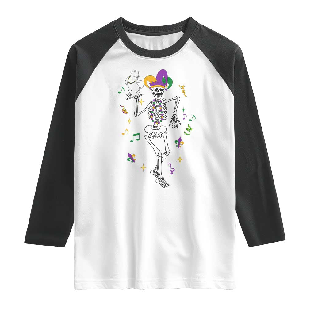 Mardi Gras Funny Jester Skeleton Dancing With Cat Raglan Shirt