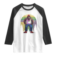 Funny Mardi Gras Bigfoot Sasquatch Funny Fat Tuesday Parade Raglan Shirt