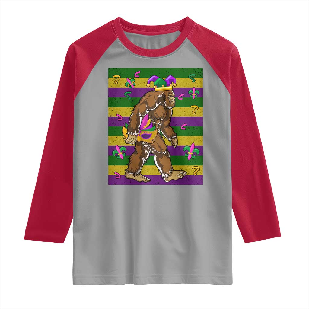 Mardi Gras Bigfoot Sasquatch Funny Fat Tuesday Parade Raglan Shirt
