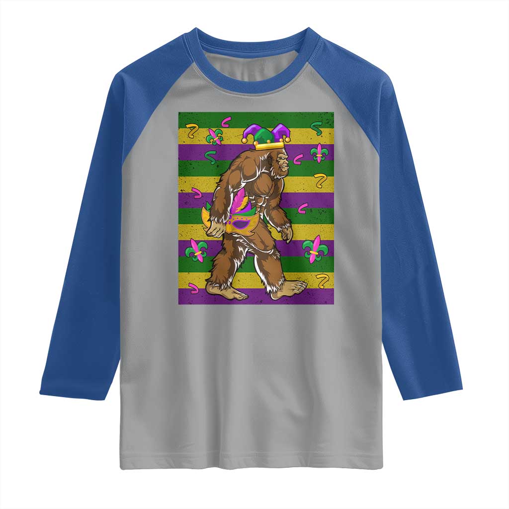 Mardi Gras Bigfoot Sasquatch Funny Fat Tuesday Parade Raglan Shirt