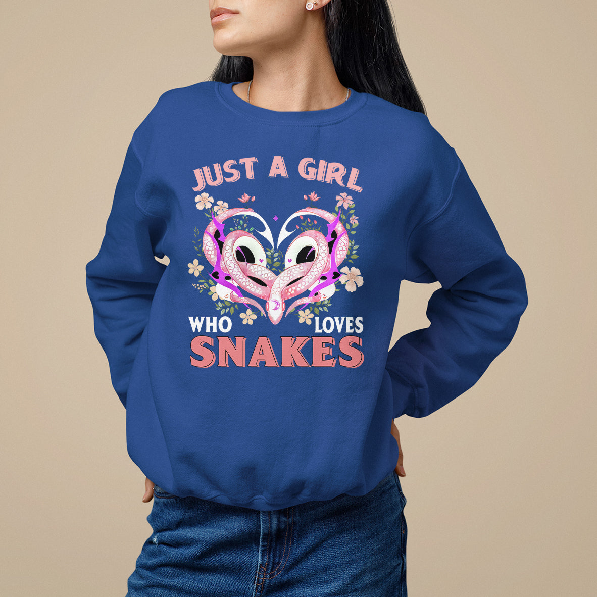 Just A Girl Who Loves Snakes Sweatshirt - Wonder Print Shop