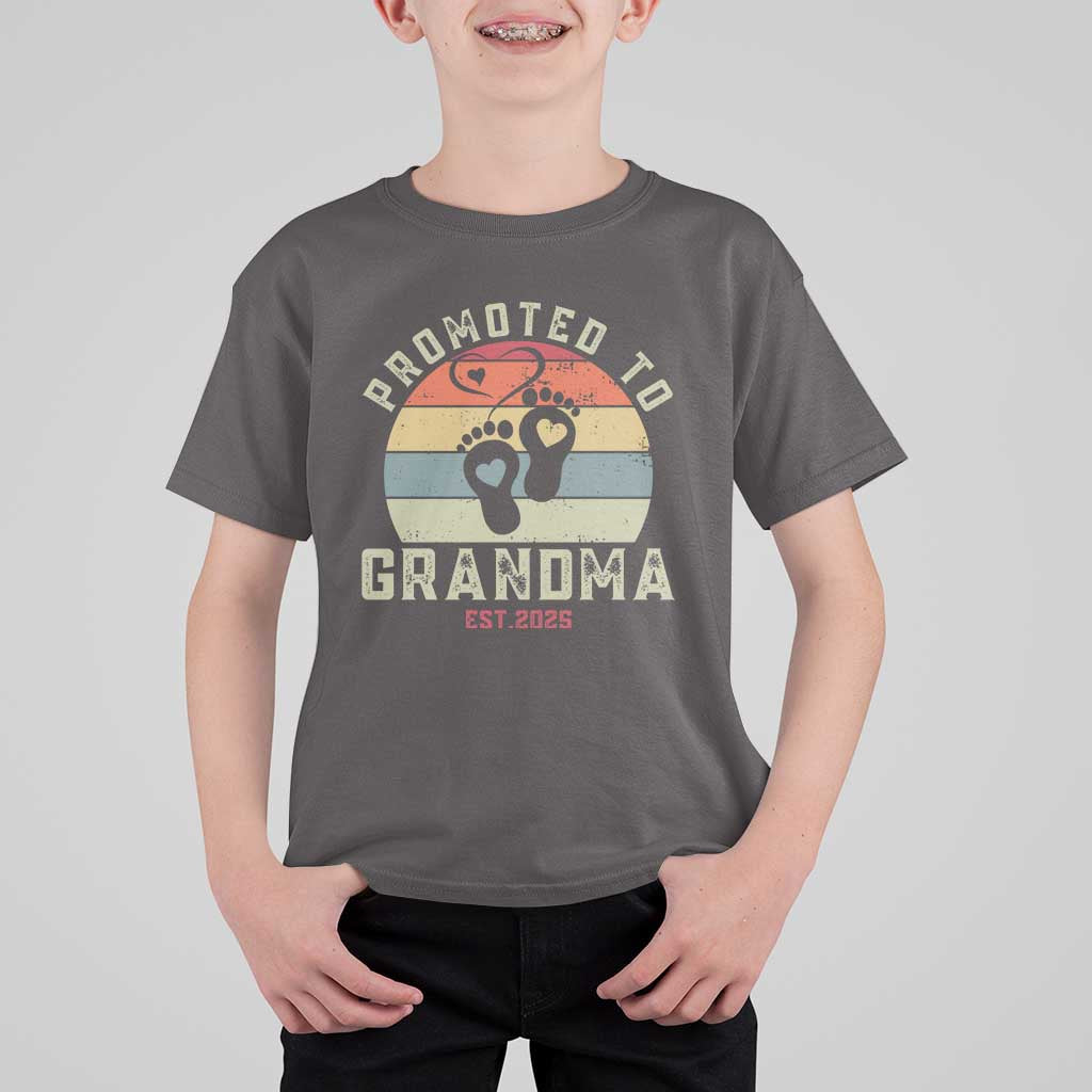 Retro Promoted To Grandma est 2025 T Shirt For Kid