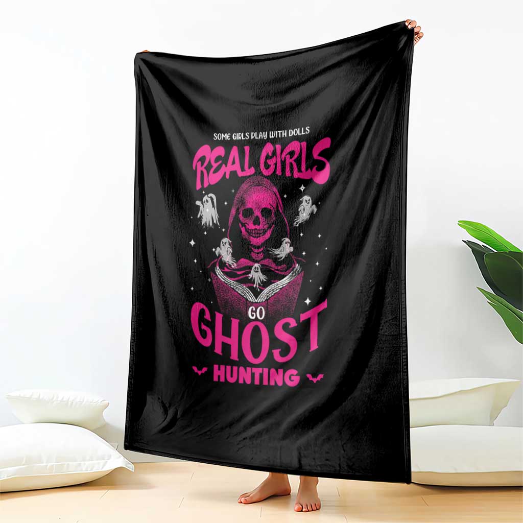 Real Girls Go Ghost Hunting Throw Blanket Paranormal Investigator Spooky Halloween - Wonder Print Shop
