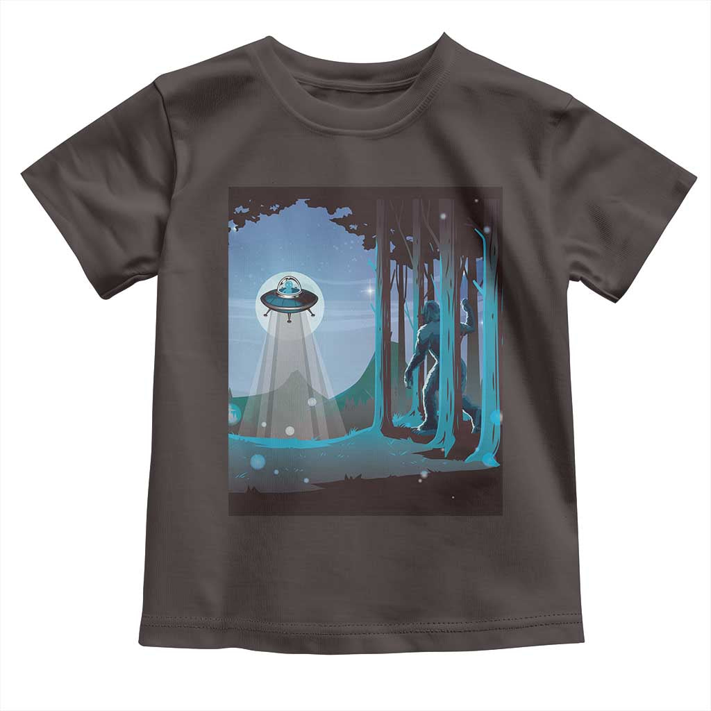 Bigfoot Hiding From Alien UFO Funny Sasquatch Toddler T Shirt