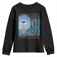 Bigfoot Hiding From Alien UFO Funny Sasquatch Youth Sweatshirt