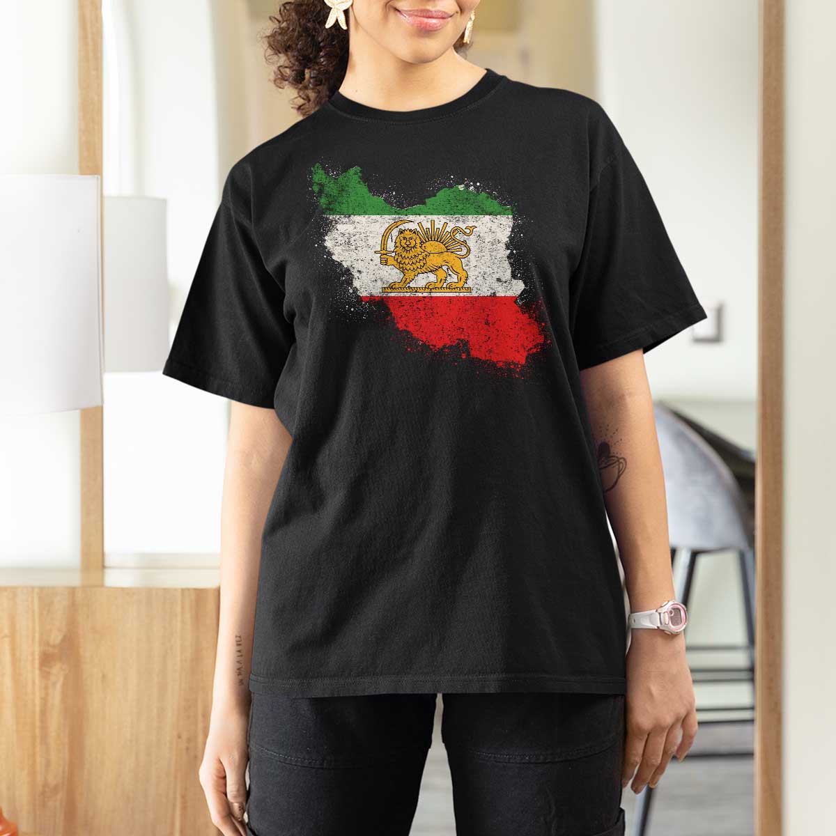 Lion and Sun Iran T Shirt For Women Shir o Khorshid Retro Vintage Watercolors Iran Flag