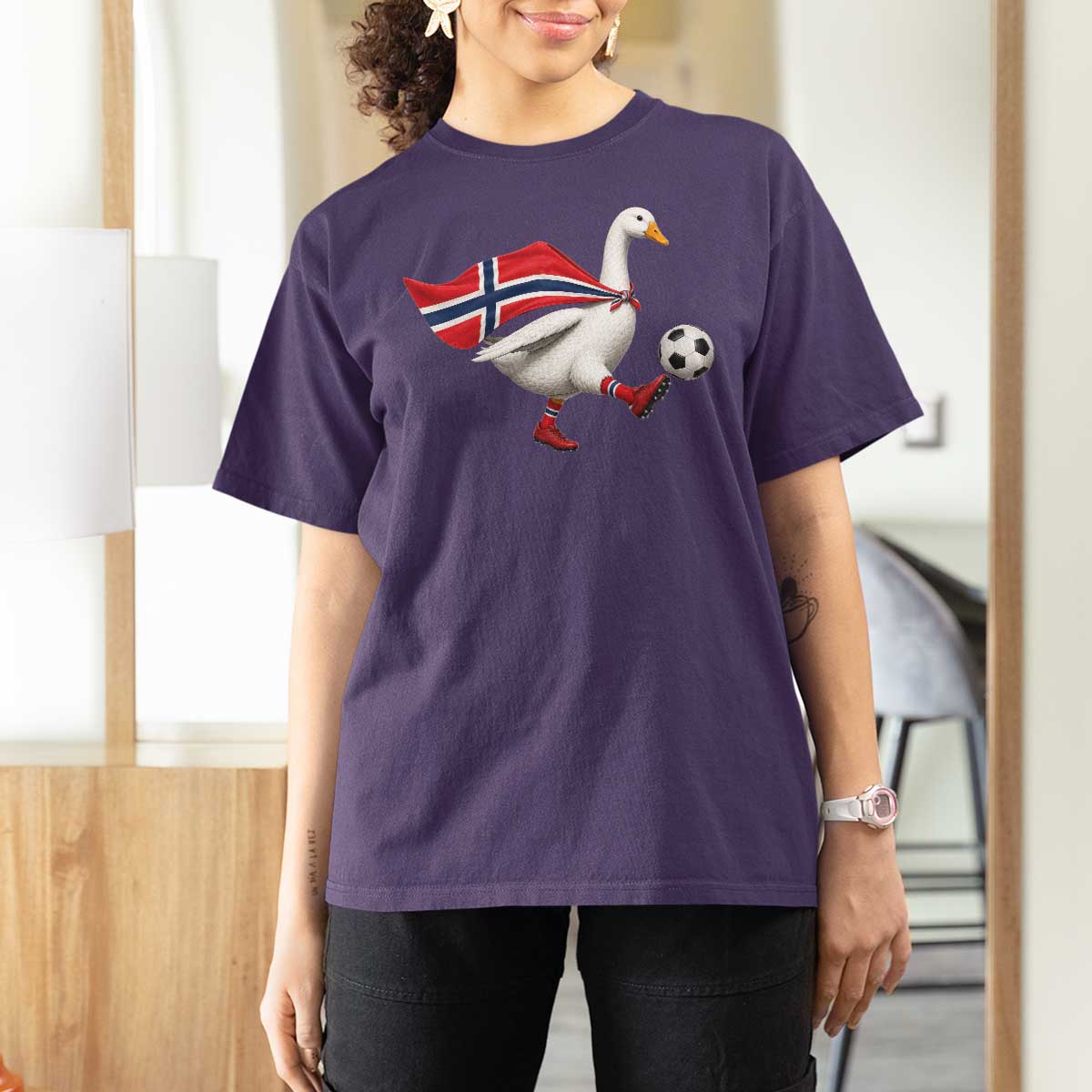 Norway Soccer Goose T Shirt For Women Norwegian Flag Patriotic Football Fan Graphic