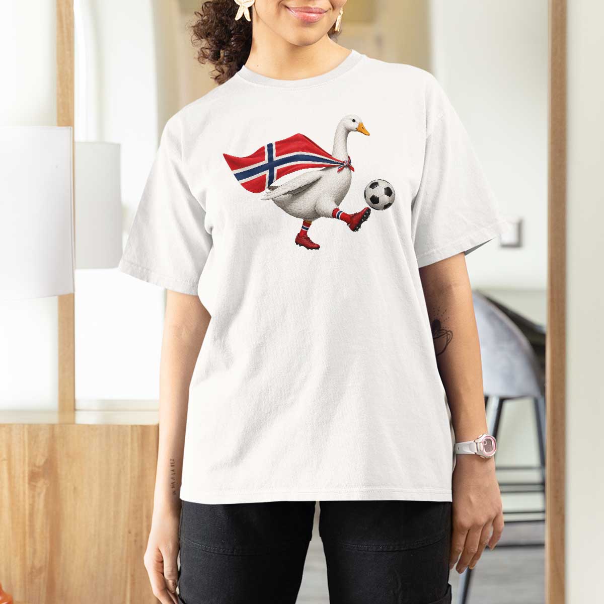 Norway Soccer Goose T Shirt For Women Norwegian Flag Patriotic Football Fan Graphic