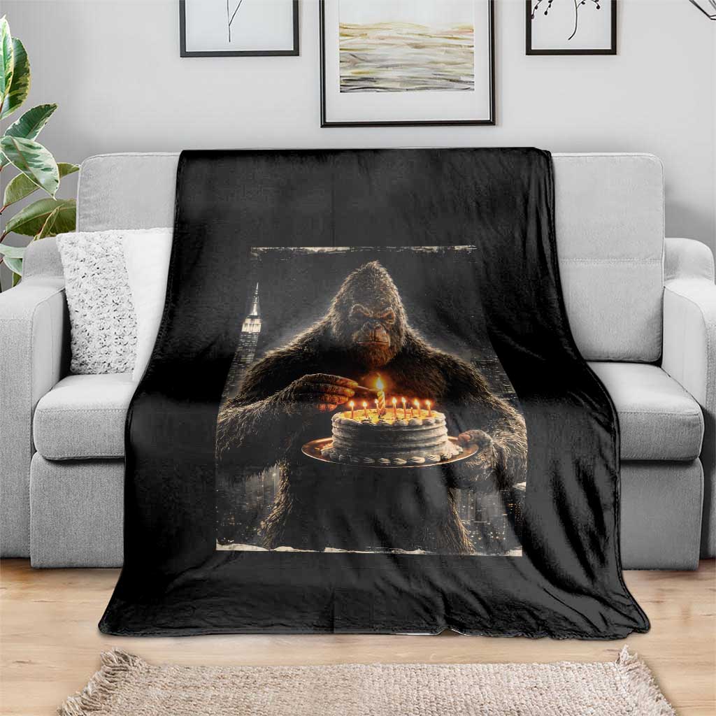 Funny Birthday Bigfoot Throw Blanket Sasquatsch Bday Party Vintage Graphic Japanese Art