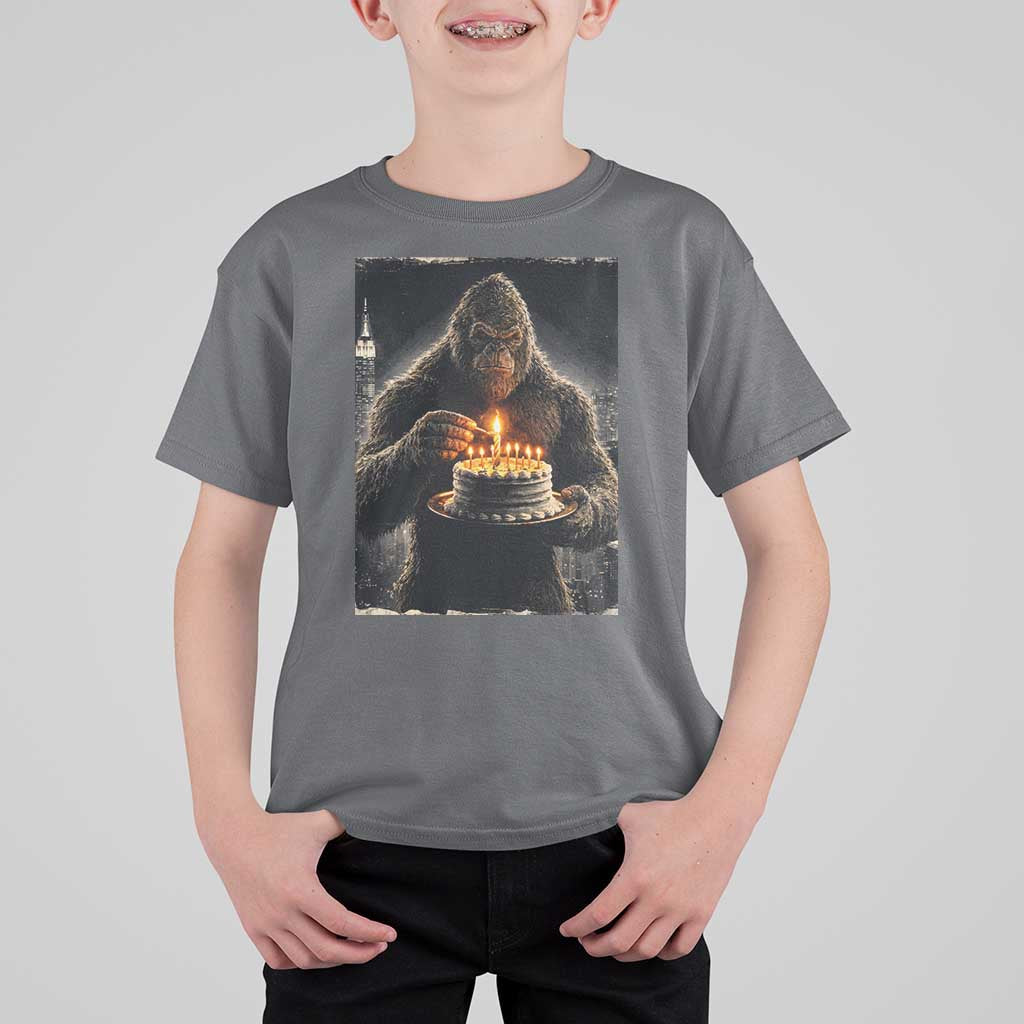 Funny Birthday Bigfoot T Shirt For Kid Sasquatsch Bday Party Vintage Graphic Japanese Art