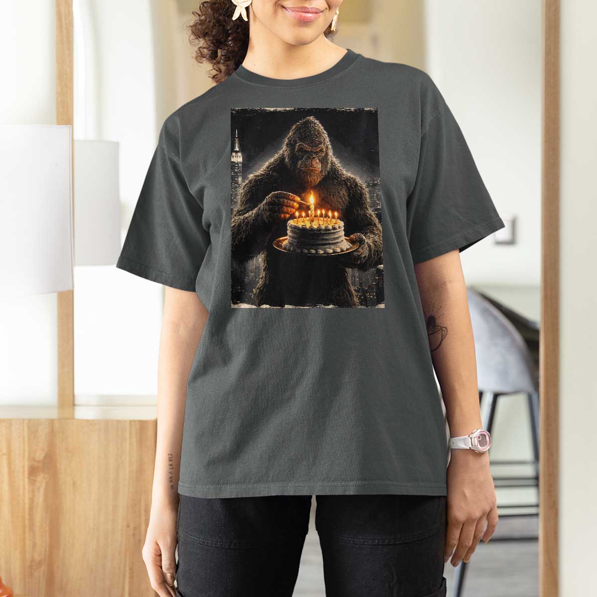 Funny Birthday Bigfoot T Shirt For Women Sasquatsch Bday Party Vintage Graphic Japanese Art