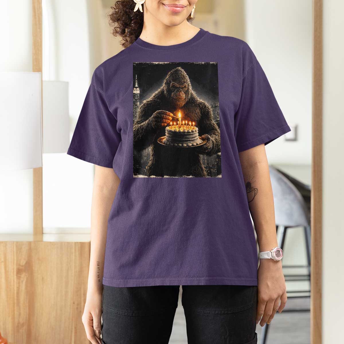Funny Birthday Bigfoot T Shirt For Women Sasquatsch Bday Party Vintage Graphic Japanese Art