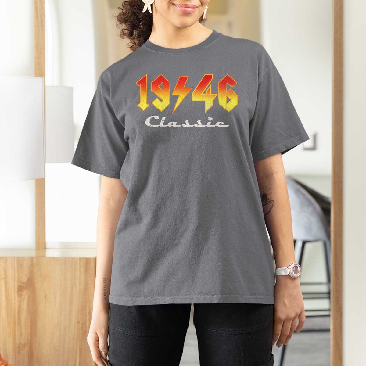 80th Birthday T Shirt For Women Classic Born 1946 Turning 80 Year Old