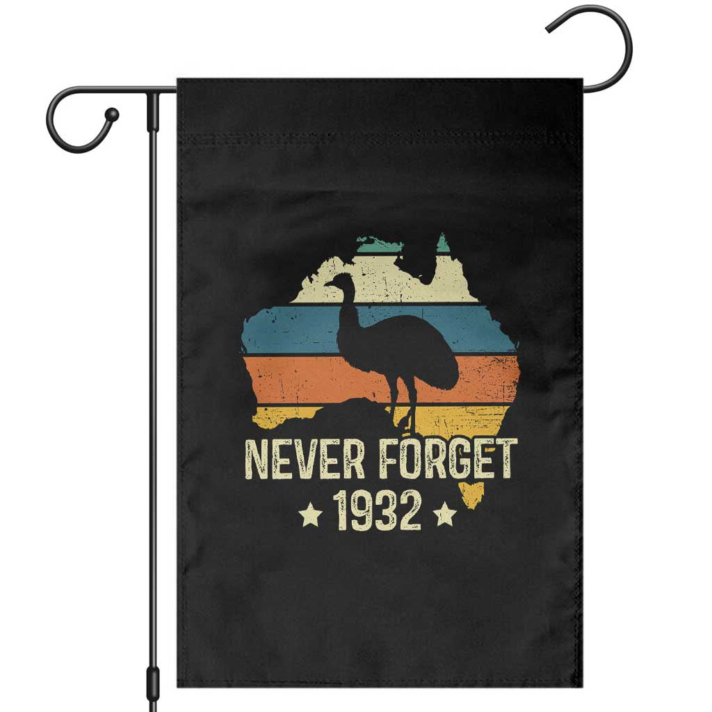 Never Forget 1932 Emu War Garden Flag Funny Emu Lover Zookeeper