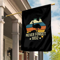 Never Forget 1932 Emu War Garden Flag Funny Emu Lover Zookeeper