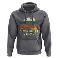 Never Forget 1932 Emu War Hoodie Funny Emu Lover Zookeeper