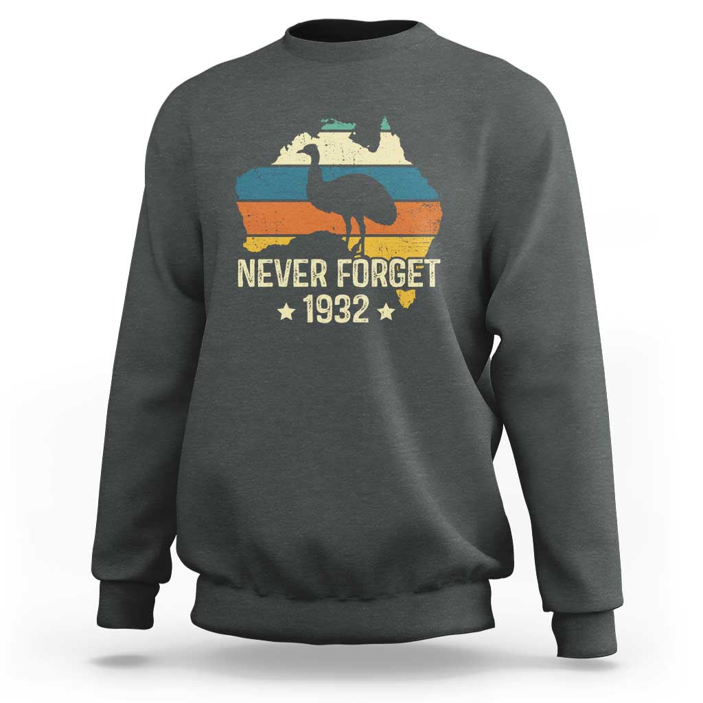 Never Forget 1932 Emu War Sweatshirt Funny Emu Lover Zookeeper