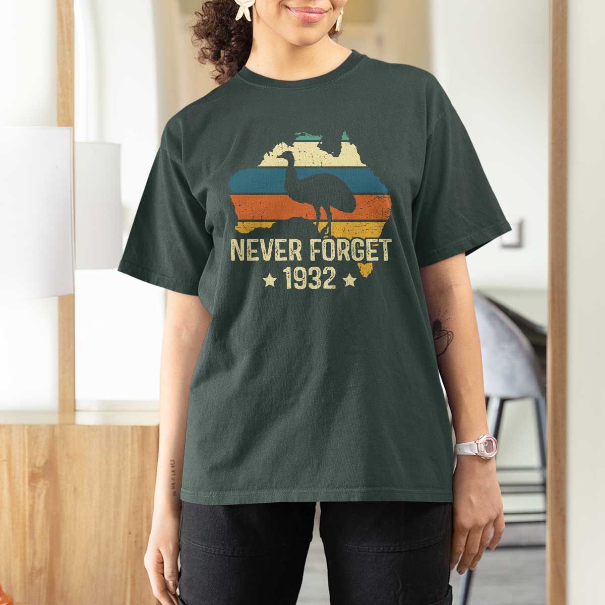 Never Forget 1932 Emu War T Shirt For Women Funny Emu Lover Zookeeper