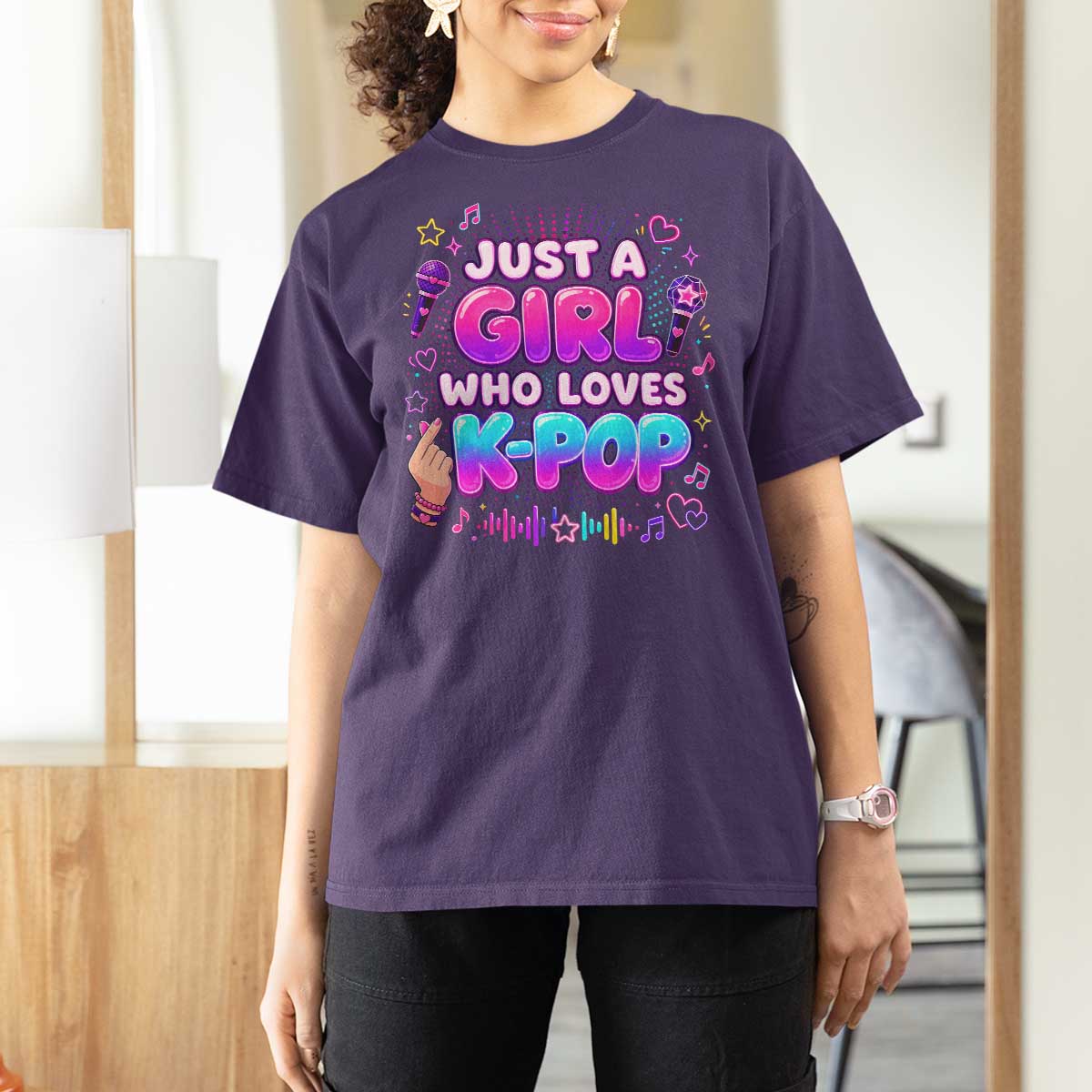 Kpop Lover T Shirt For Women Just a Girl Who Loves K-Pop Korean Music