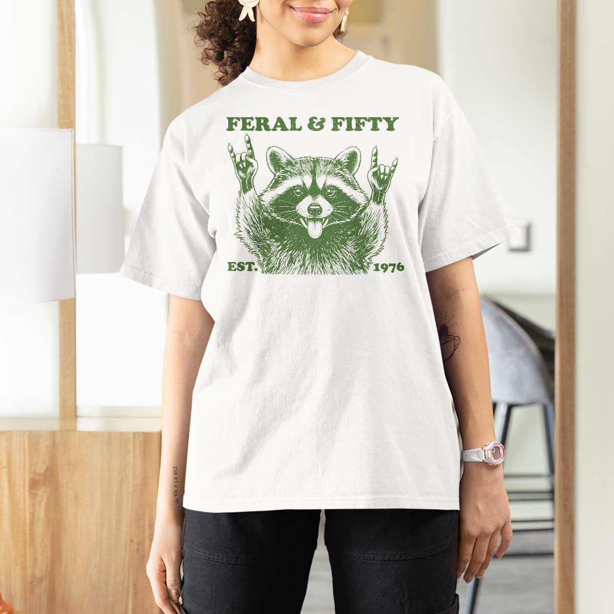 Raccoon 50th Birthday T Shirt For Women Funny Feral And Fifty Vintage 1976 50 Year Old Gift