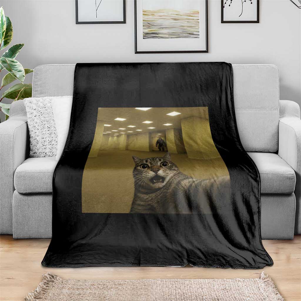 Funny Cat Selfie with Bigfoot Sasquatch Backrooms Liminal Space Meme Throw Blanket