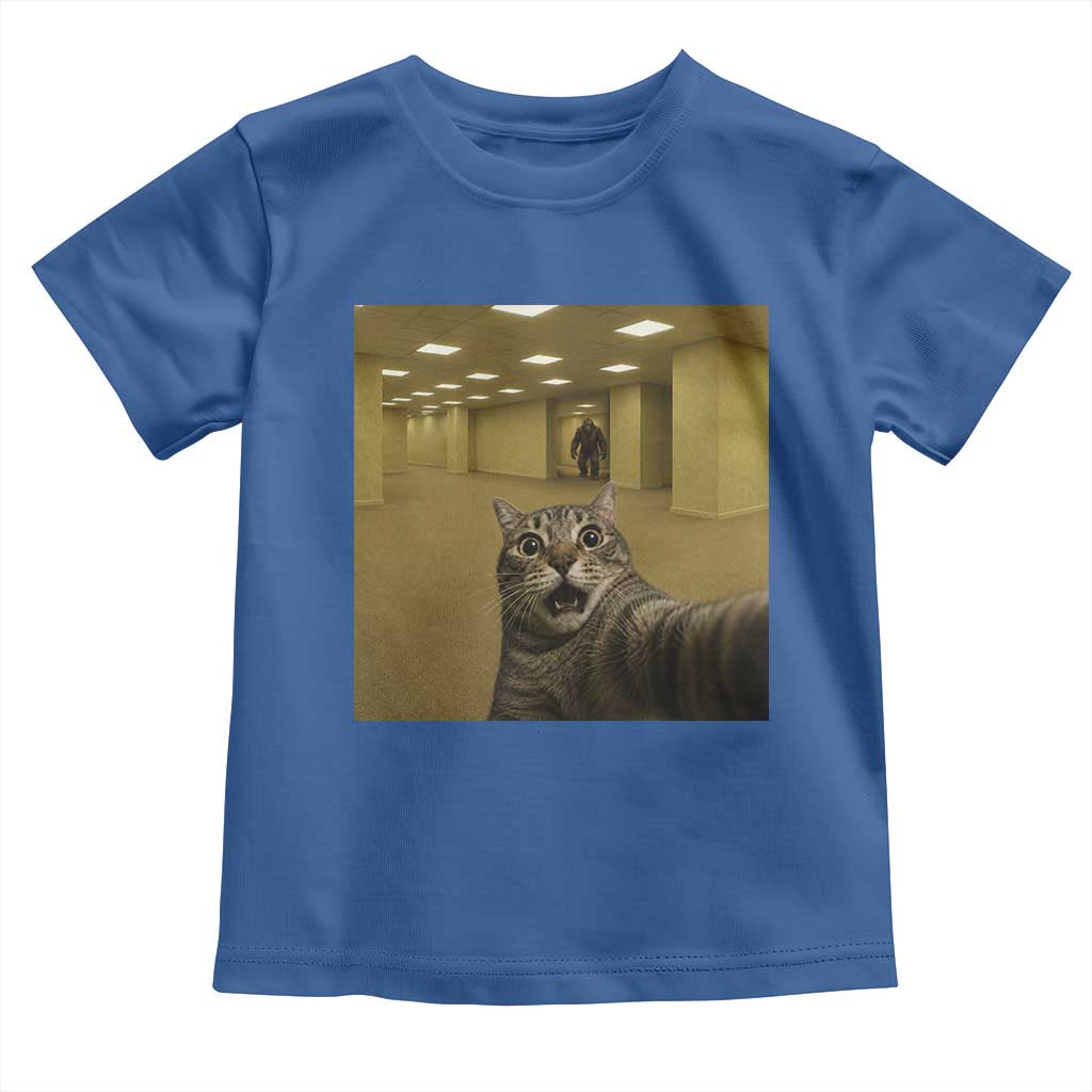 Funny Cat Selfie with Bigfoot Sasquatch Backrooms Liminal Space Meme Toddler T Shirt
