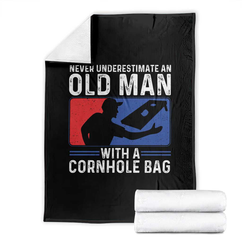 Funny Cornhole Player Throw Blanket Never Underestimate An Old Man With A Cornhole Bag
