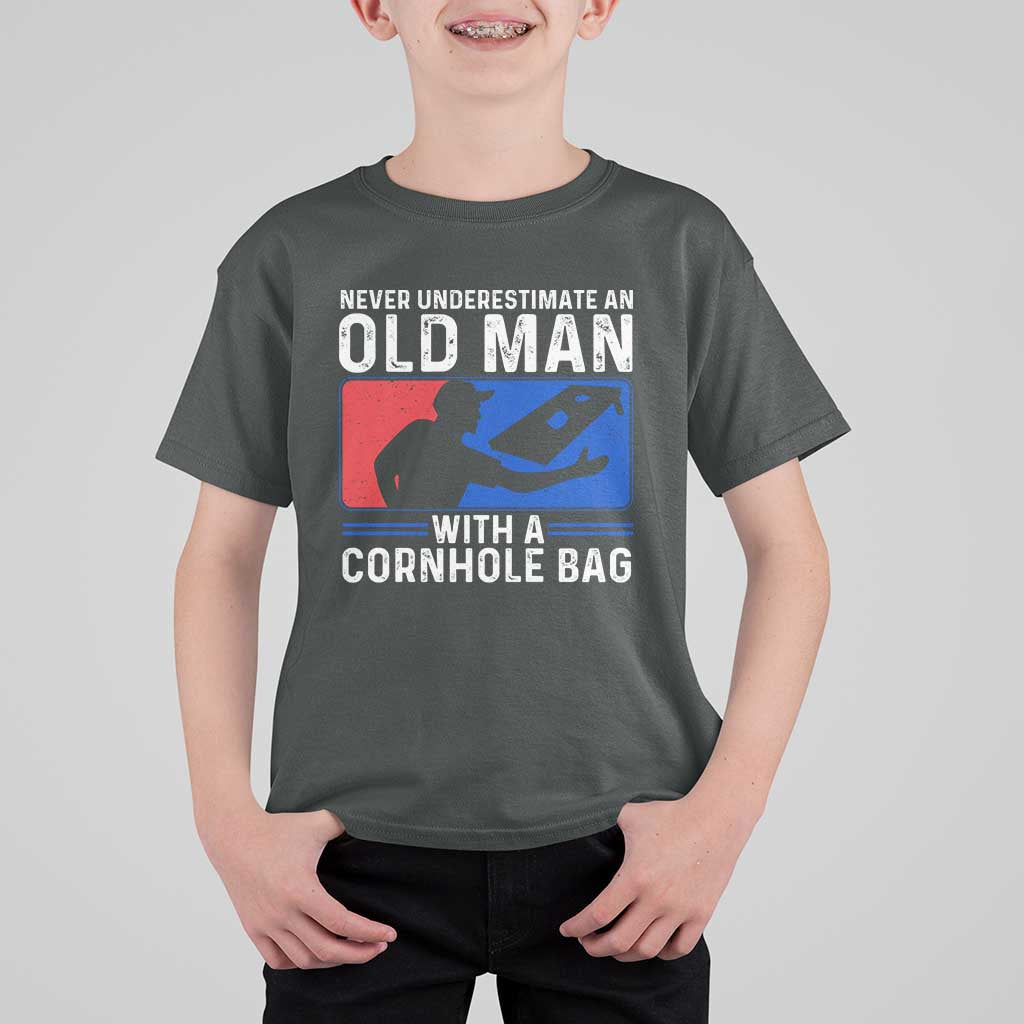 Funny Cornhole Player T Shirt For Kid Never Underestimate An Old Man With A Cornhole Bag