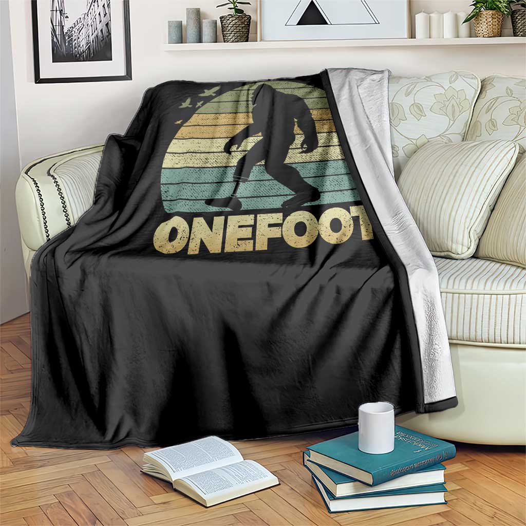 Onefoot Leg Amputee Recovery Throw Blanket Retro One Foot Bigfoot - Wonder Print Shop