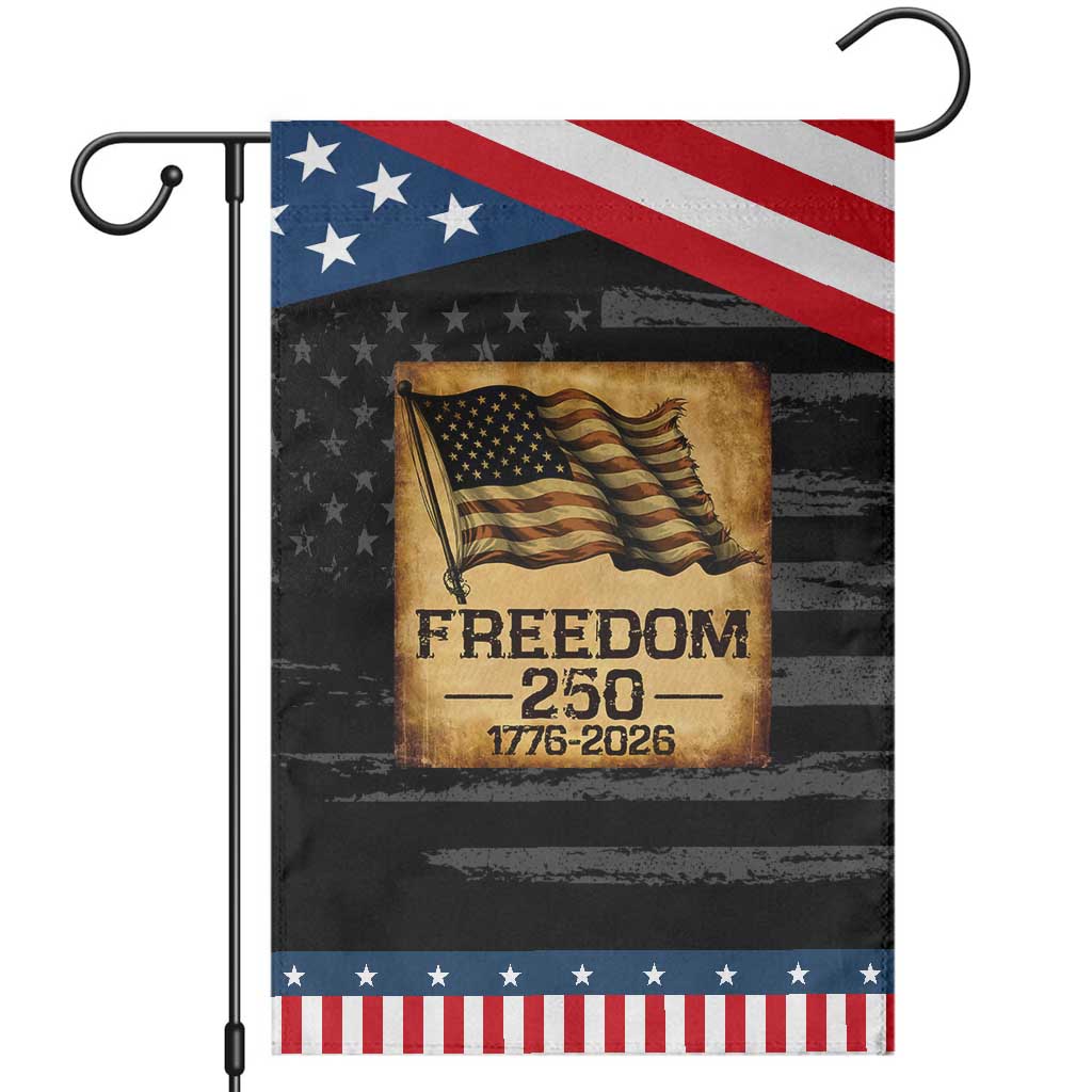 Freedom 250 Years America Garden Flag Retro Vintage 250th Anniversary USA